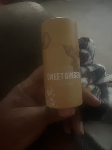 Customer photo review of Sweet Ginger Vapor Rub