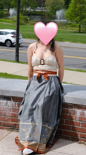 Customer photo review of Tihong Haitang 剔红海棠 Picking Red Begonias Ming Dynasty Round Collar Jacket & Mamian Winter Set