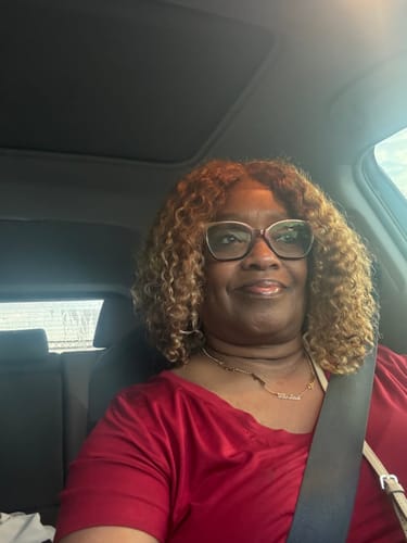 Customer photo review of CurlyMe Wear Go Glueless Highlights Ombre Hair Pre-cut HD Lace Kinky Curly Wig