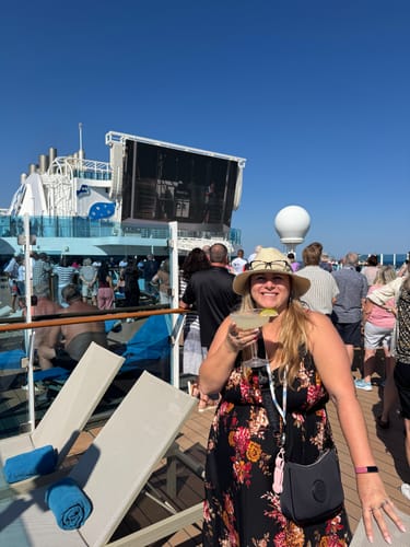 Heidi W. review of Summer Wanderlust | Senorita Rose image 1 out of 1