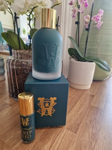 Customer photo review of Deep Red