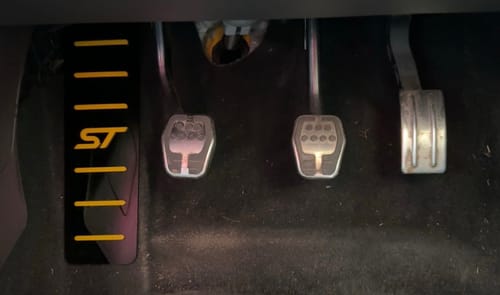 Customer photo review of Mk3/3.5 Focus Dead Pedal / Foot Rest Plate (4D Acrylic)