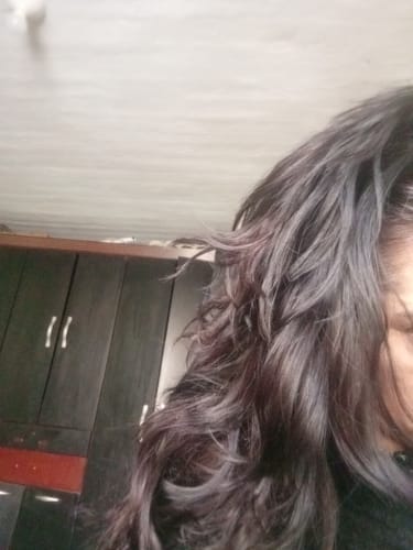 Reseña con foto de un cliente sobre Henna Jamila Hair - Cobrizo Natural y Duradero 👩🏼🦰