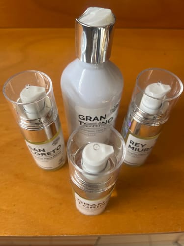 Customer photo review of 3 Aceites + 1 Shampoo Para Barba · Paquete 4 Piezas