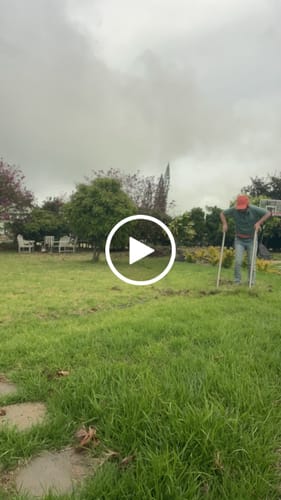 Customer video review of The Square Foot Gardener Broadfork | 24" wide | 6 tines