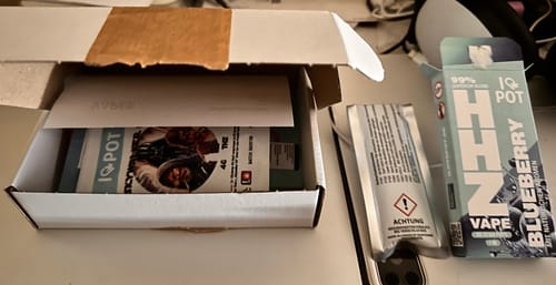 Customer photo review of HHZ Vape Pen 95% - Blueberry