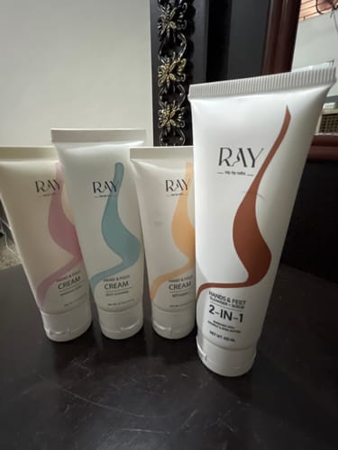 Customer photo review of Hand & Feet Scrub