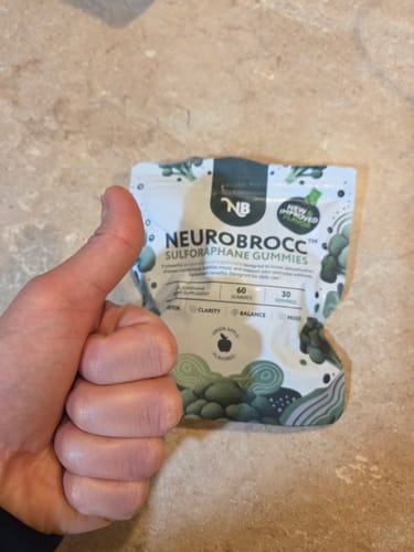 Customer photo review of NeuroBrocc Gummies