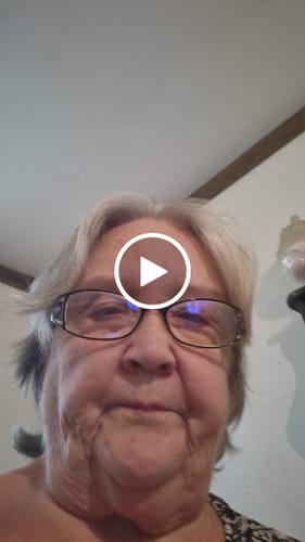 Customer video review of Beltwell® Adjustable Calf Compression Wrap For Very Swollen Legs (1 wrap)