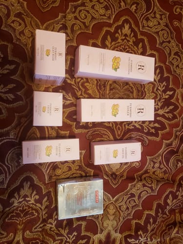 Customer photo review of Kit Para El Cuidado De Tu Piel
