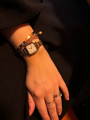 Customer photo review of LA PRÉCIEUSE MONTRE DORÉ AVEC CHIFFRES ARABES