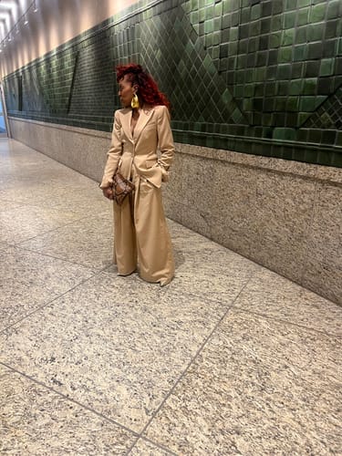 Customer photo review of Power Shoulder Fitted Suit Blazer