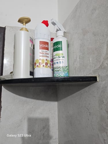Customer photo review of Heavy Duty Toilet Bowl Cleaner - 500ML