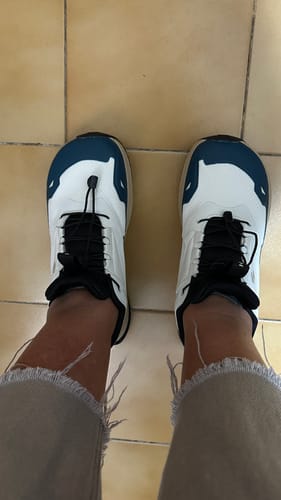 Customer photo review of Stratus - Zapatos De Punta Ancha