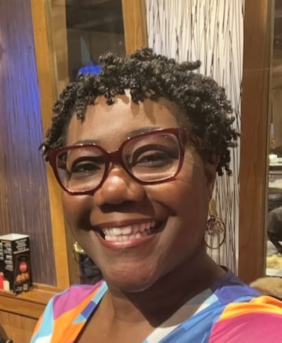 Customer photo review of 4C ONLY | Too Easy Travel Set – Sample-Sized 4C Haircare for On-the-Go Styles + First-Time Tries