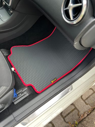 Norbert H. review of Auto Fußmatten nach Maß - Vorne image 2 out of 2