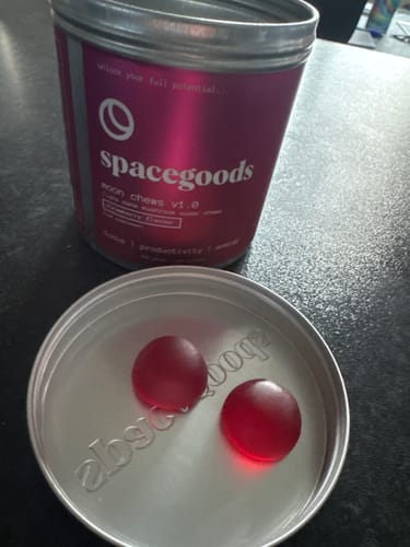 Customer photo review of Moon chews - Free gummies