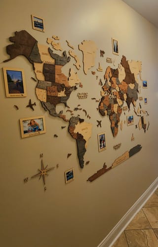 Customer photo review of 3D Wooden World Map Smokey