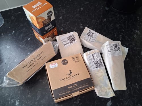 Customer photo review of Mystery Cheese Box