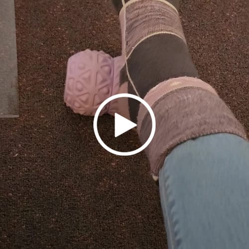 Customer video review of Portable Vibrating Massage Roller - Vibit ROLL