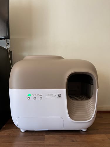 Customer photo review of Litter Box Premium Set +Water Fountain + Pet Feeder