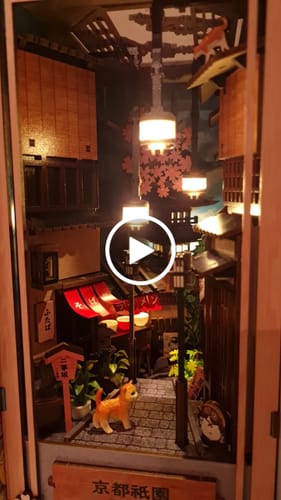 Customer video review of Kyoto Gion Book Nook Kit