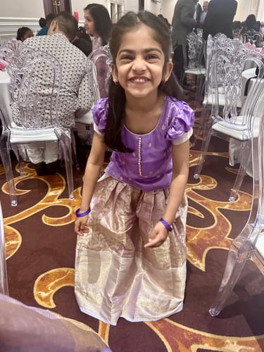 Customer photo review of Insya Lilac Mini