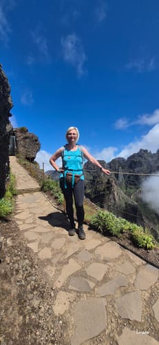 Customer photo review of Logo Basic - Damen Merino CloudBlend Shirt