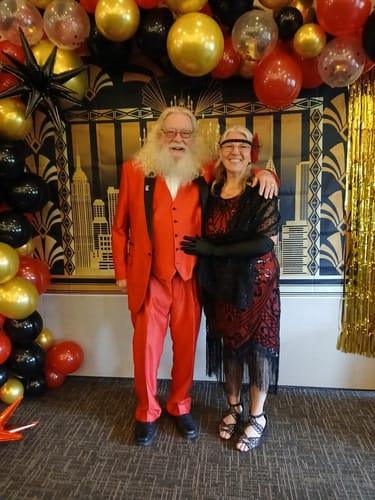 Doreen L. review of Red Deco Feather Headband image 1 out of 1