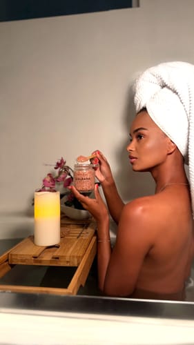 Customer photo review of Amour Bath Soak