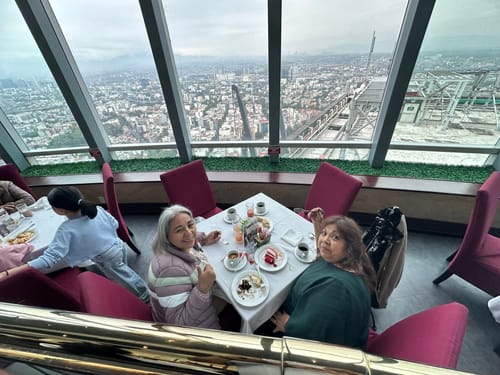 Customer photo review of Brunch Dominical Mes de las Madres