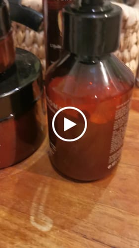 Customer video review of Le Lait Corps (100% off)