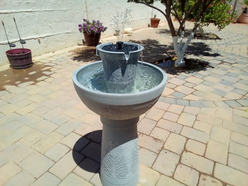 Customer photo review of Two Button Fountain Pump and Battery Compartment - no connection port