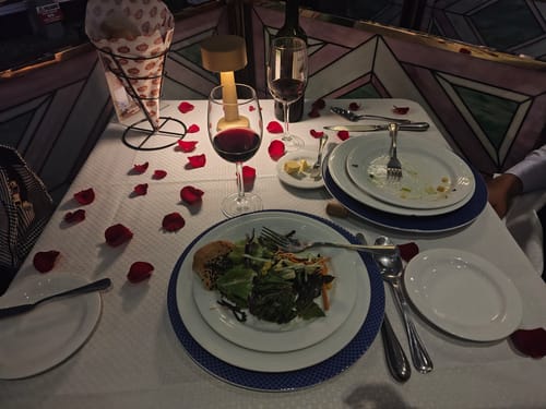 Customer photo review of Cena Romántica