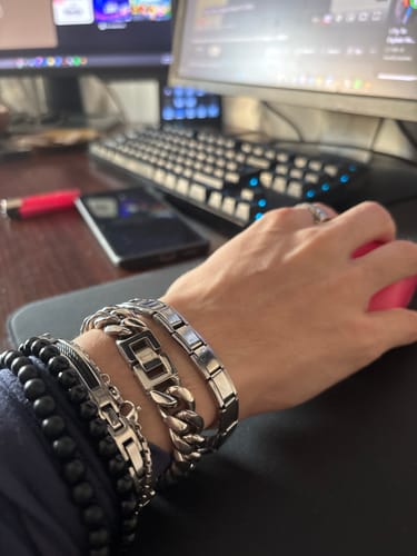 Customer photo review of CLEAN CUBANA BRACELET. - 12MM