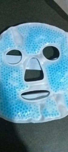 Customer photo review of ThermaCool Gel Face Mask