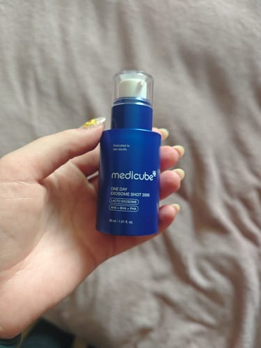 Anastasija J. review of Serums ar mikroadatām Medicube One Day Exosome Shot 2000 image 1 out of 1