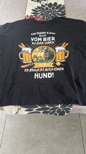 Customer photo review of Bier und Hund - Personalisierbares T-Shirt Unisex