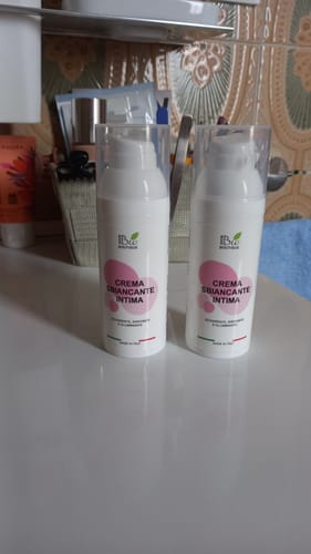 Customer photo review of Crema Sbiancante Intima
