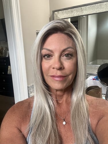 Customer photo review of Hollywood