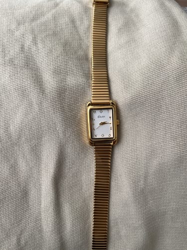 Customer photo review of LA CLASSIC MONTRE DORÉ AVEC CHIFFRES ARABES