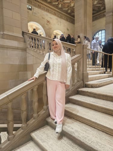 Customer photo review of Premium Maxi Jersey Hijab - Praline