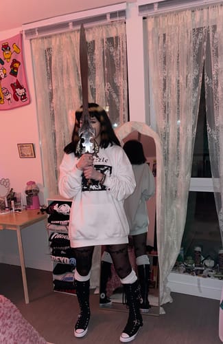 Customer photo review of 37" Kilgorin Darkness Sword (Spring Steel & D2 Steel Battle Ready Versions are Available) with Wall Plaque-High Polish Gold