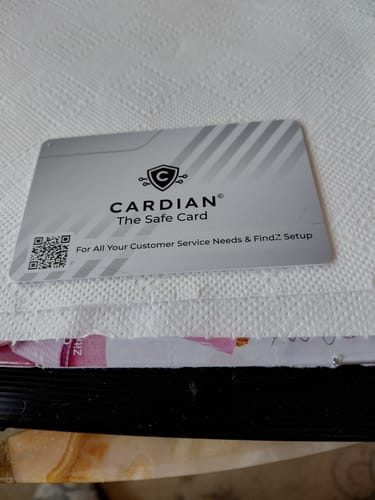 Customer photo review of CARDIAN The SafeCard Protect Your Cards, Protect Your Identity