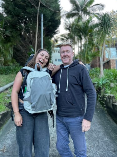 Customer photo review of Soar 25L 180° Open Clamshell Travel Backpack Set