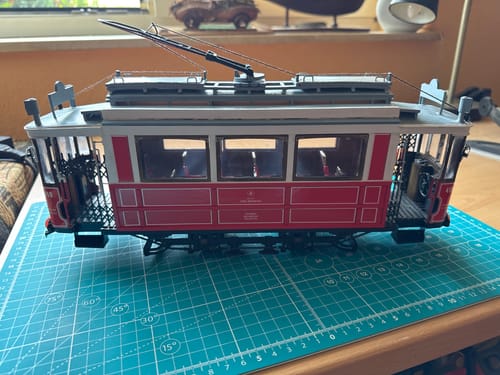 Reseña con foto de un cliente sobre Tranvía Milán Maqueta