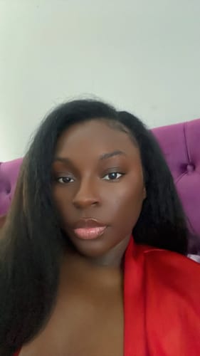 Customer photo review of CurlyMe 3 In 1 Half Wig Kinky Straight Glueless Install Half Wig With Drawstring Beginner Friendly