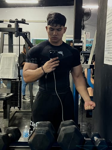 Customer photo review of WARRIOR COMPRESSION TEES #4041