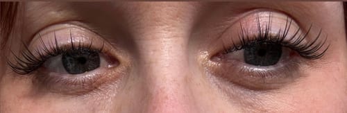 Customer photo review of Oopsy Daisy - Pre-Glued Lashes