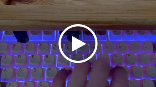 Customer video review of MMD VIVIAN LINEAR SWITCH FACTORY LUBED EDITION (10PCS)